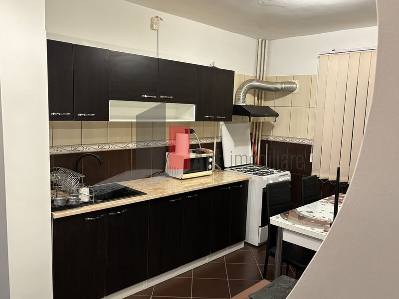 Lujerului, Uverturii, apartament cu 3 camere de inchiriat, loc de parcare.